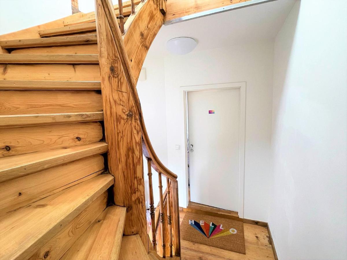 Bunter Hund Apartments - Zentrales Apartment, Parkplatz, Wintergarten, Kinderzimmer Ротенбург-на-Таубере Экстерьер фото