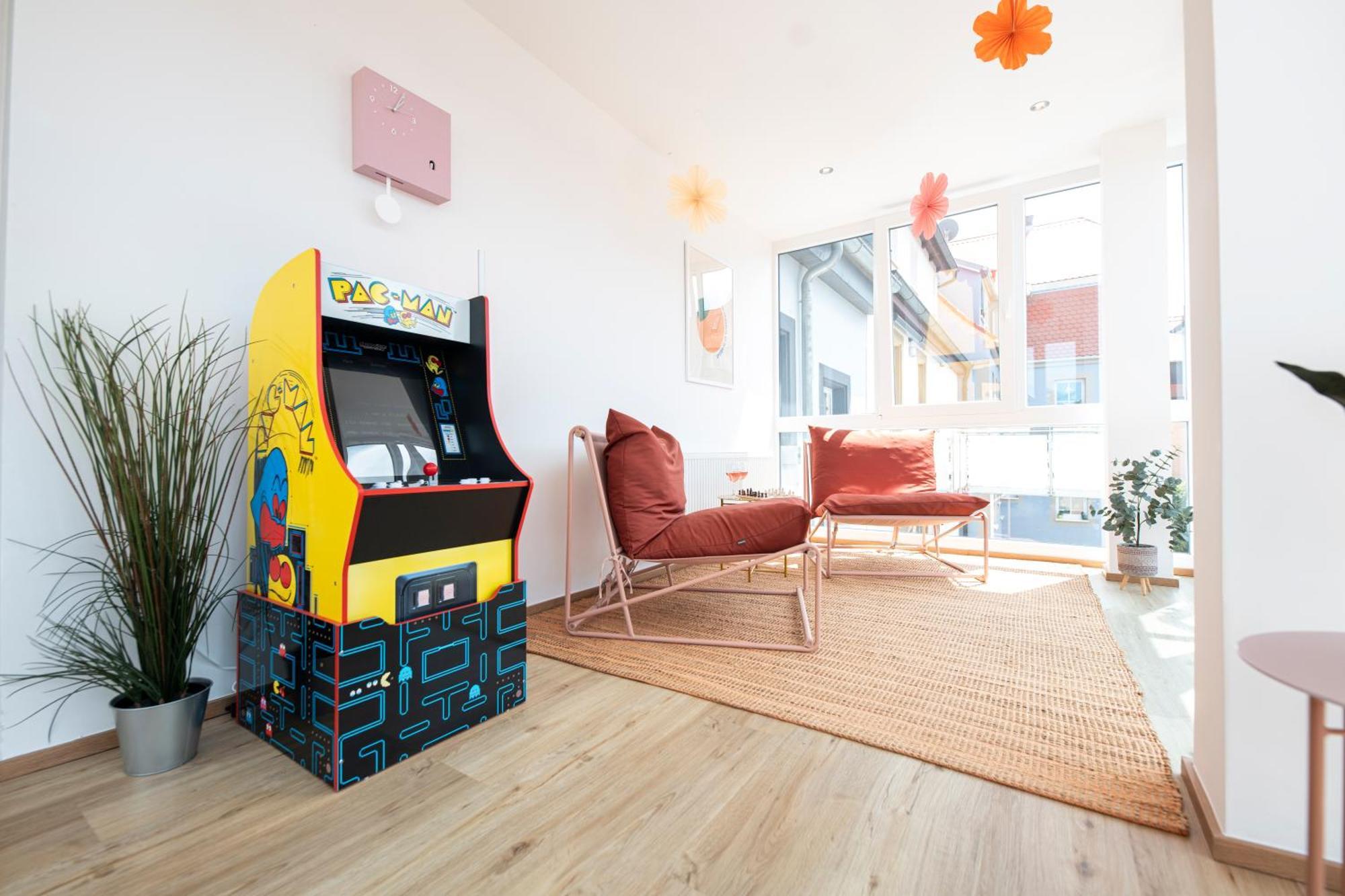 Bunter Hund Apartments - Zentrales Apartment, Parkplatz, Wintergarten, Kinderzimmer Ротенбург-на-Таубере Экстерьер фото